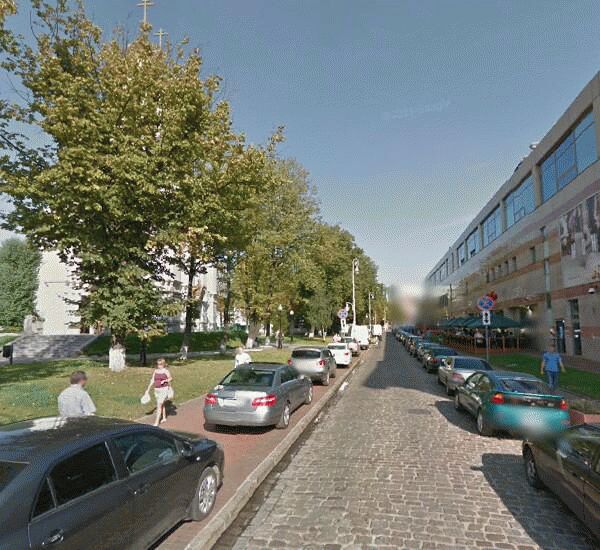 Банкомат Сбербанка России по адресу площадь Победы 10