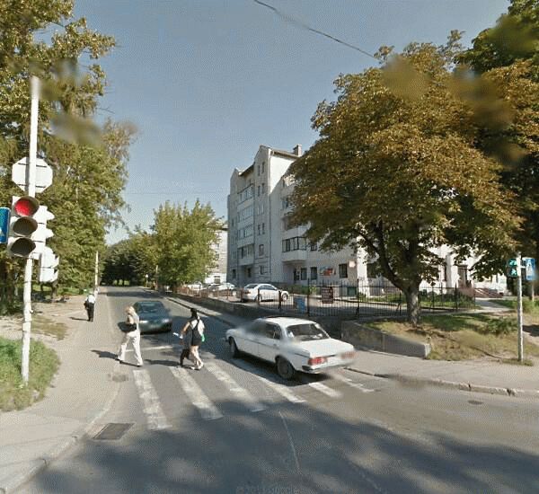 Банкомат Сбербанка России по адресу проспект Победы 137