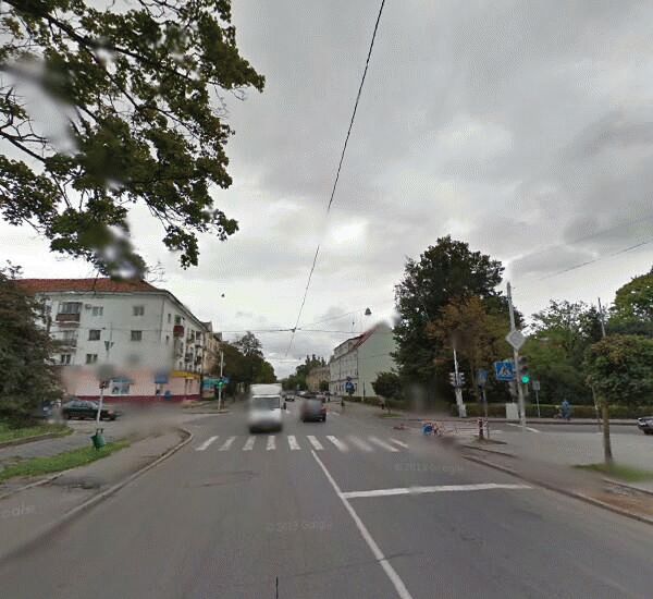 Отделение Сбербанка России по адресу ул. Карла Маркса,  49-51